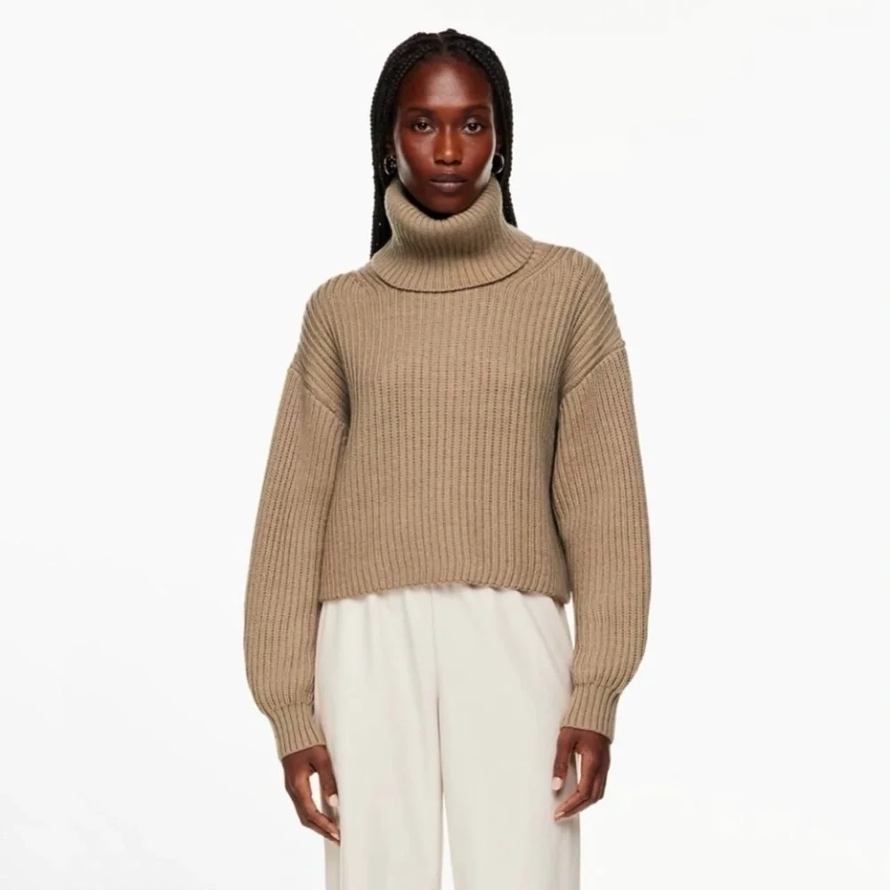 Aritzia Babaton Guell Funnel Neck Sweater Merino Wool Slouchy Turtleneck Camel L